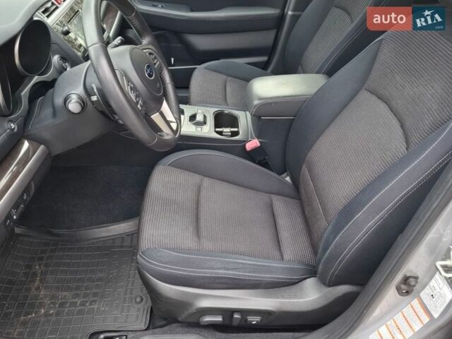 Серый Субару Аутбек, объемом двигателя 2.46 л и пробегом 140 тыс. км за 15500 $, фото 14 на Automoto.ua