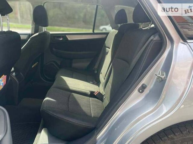 Сірий Субару Аутбек, об'ємом двигуна 2.5 л та пробігом 185 тис. км за 13500 $, фото 19 на Automoto.ua