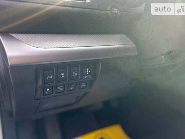 Сірий Субару Аутбек, об'ємом двигуна 2.5 л та пробігом 185 тис. км за 13500 $, фото 10 на Automoto.ua