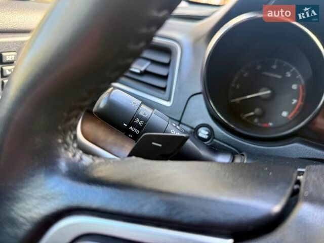 Сірий Субару Аутбек, об'ємом двигуна 2.5 л та пробігом 171 тис. км за 13900 $, фото 29 на Automoto.ua