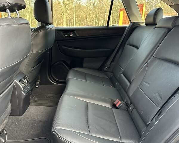 Сірий Субару Аутбек, об'ємом двигуна 2.5 л та пробігом 290 тис. км за 13900 $, фото 9 на Automoto.ua