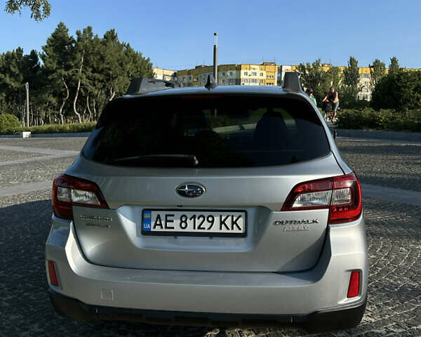 Серый Субару Аутбек, объемом двигателя 2.5 л и пробегом 103 тыс. км за 15300 $, фото 5 на Automoto.ua