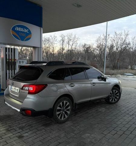 Серый Субару Аутбек, объемом двигателя 2.5 л и пробегом 207 тыс. км за 15700 $, фото 6 на Automoto.ua