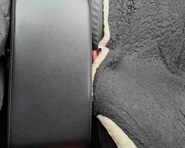 Сірий Субару Аутбек, об'ємом двигуна 2.5 л та пробігом 146 тис. км за 15300 $, фото 5 на Automoto.ua