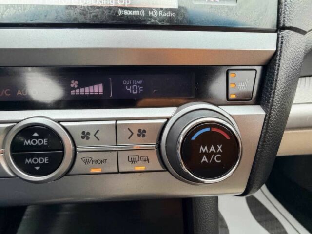 Серый Субару Аутбек, объемом двигателя 2.5 л и пробегом 73 тыс. км за 3100 $, фото 7 на Automoto.ua