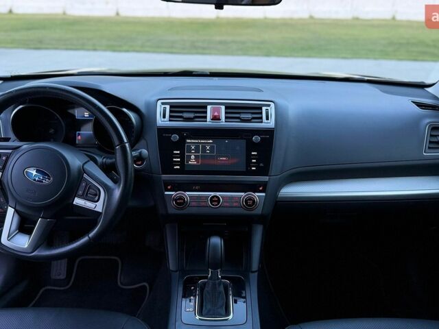 Сірий Субару Аутбек, об'ємом двигуна 2 л та пробігом 176 тис. км за 14900 $, фото 11 на Automoto.ua