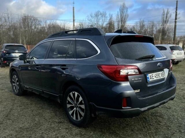 Сірий Субару Аутбек, об'ємом двигуна 2.5 л та пробігом 999 тис. км за 13256 $, фото 2 на Automoto.ua