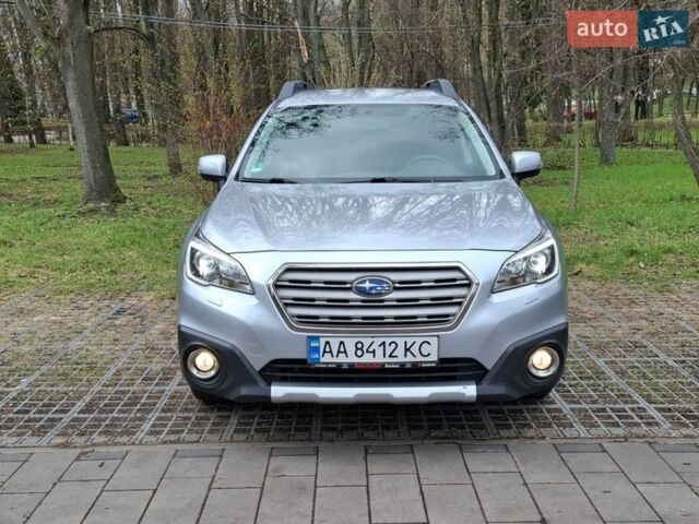 Серый Субару Аутбек, объемом двигателя 2.46 л и пробегом 140 тыс. км за 15500 $, фото 3 на Automoto.ua