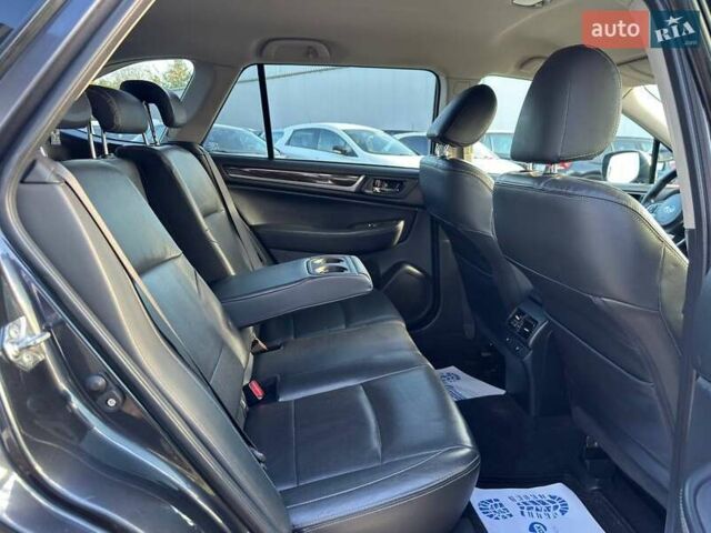 Серый Субару Аутбек, объемом двигателя 2.46 л и пробегом 278 тыс. км за 12400 $, фото 20 на Automoto.ua