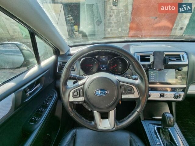 Серый Субару Аутбек, объемом двигателя 2 л и пробегом 201 тыс. км за 13999 $, фото 10 на Automoto.ua