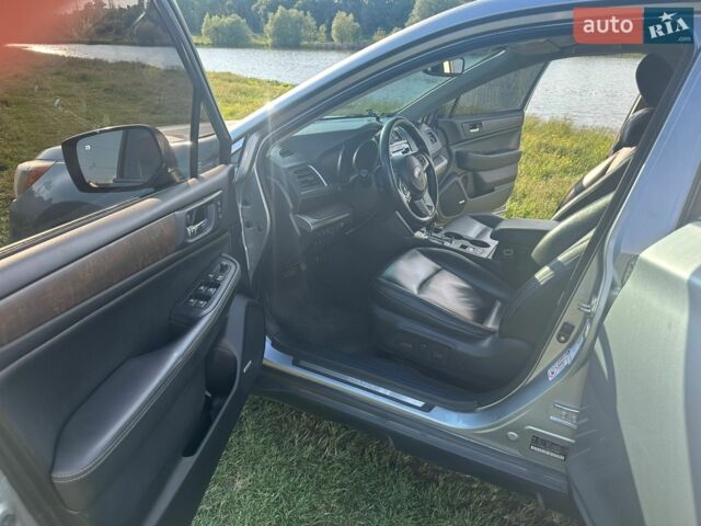 Сірий Субару Аутбек, об'ємом двигуна 2.46 л та пробігом 130 тис. км за 17500 $, фото 10 на Automoto.ua