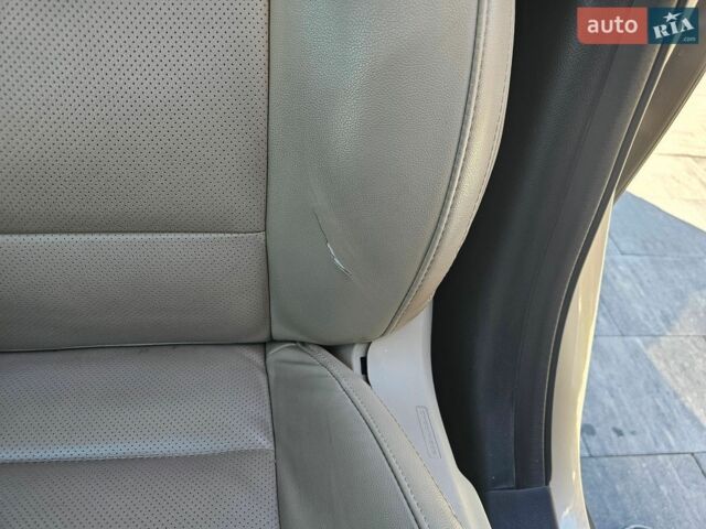 Сірий Субару Аутбек, об'ємом двигуна 2.5 л та пробігом 177 тис. км за 13300 $, фото 19 на Automoto.ua