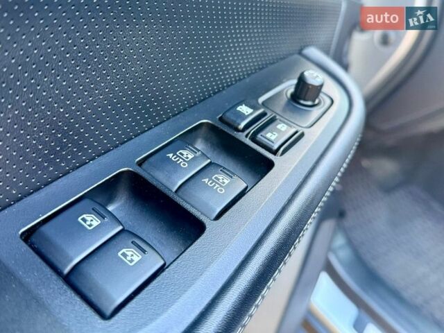 Сірий Субару Аутбек, об'ємом двигуна 2.5 л та пробігом 171 тис. км за 13900 $, фото 11 на Automoto.ua