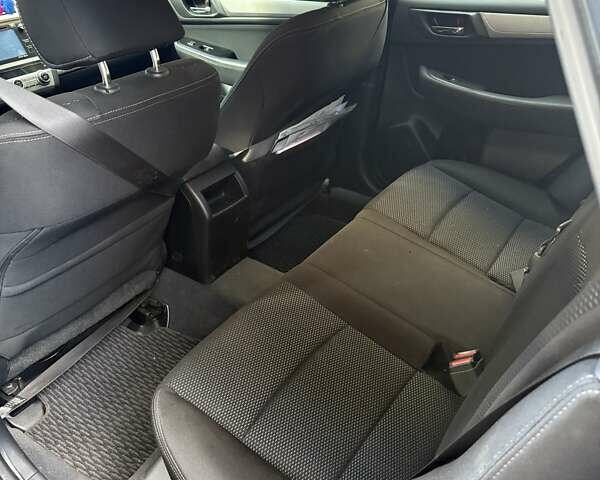 Сірий Субару Аутбек, об'ємом двигуна 2.46 л та пробігом 141 тис. км за 14800 $, фото 23 на Automoto.ua