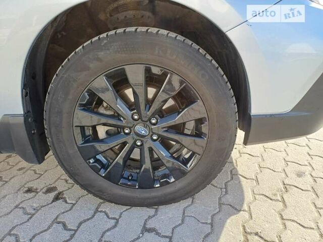 Сірий Субару Аутбек, об'ємом двигуна 3.6 л та пробігом 112 тис. км за 15500 $, фото 19 на Automoto.ua