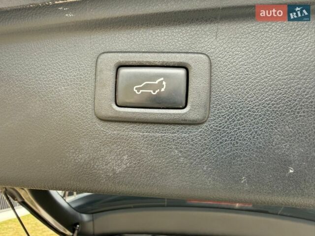 Серый Субару Аутбек, объемом двигателя 2.5 л и пробегом 155 тыс. км за 14500 $, фото 28 на Automoto.ua