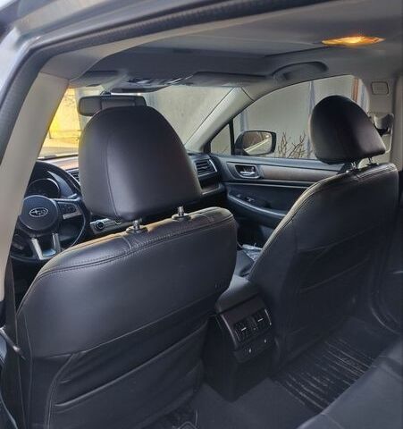 Сірий Субару Аутбек, об'ємом двигуна 2.5 л та пробігом 248 тис. км за 13700 $, фото 6 на Automoto.ua