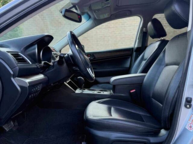 Сірий Субару Аутбек, об'ємом двигуна 2.5 л та пробігом 71 тис. км за 4200 $, фото 9 на Automoto.ua