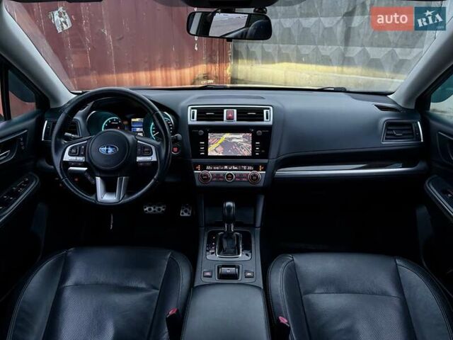 Серый Субару Аутбек, объемом двигателя 2.46 л и пробегом 156 тыс. км за 15700 $, фото 16 на Automoto.ua