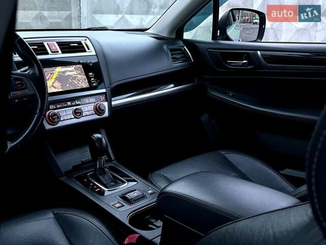 Серый Субару Аутбек, объемом двигателя 2.46 л и пробегом 156 тыс. км за 15700 $, фото 17 на Automoto.ua