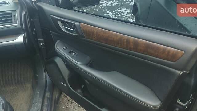 Сірий Субару Аутбек, об'ємом двигуна 2.5 л та пробігом 150 тис. км за 17499 $, фото 1 на Automoto.ua