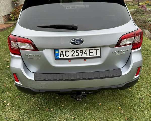Серый Субару Аутбек, объемом двигателя 2.46 л и пробегом 175 тыс. км за 13000 $, фото 4 на Automoto.ua