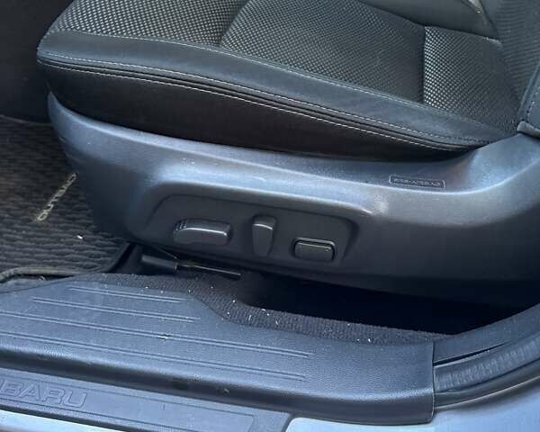 Сірий Субару Аутбек, об'ємом двигуна 2.46 л та пробігом 141 тис. км за 14800 $, фото 6 на Automoto.ua