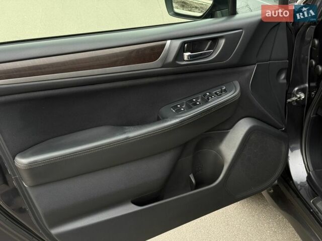 Серый Субару Аутбек, объемом двигателя 2.5 л и пробегом 155 тыс. км за 14500 $, фото 25 на Automoto.ua
