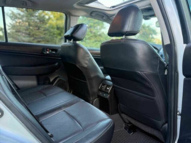 Сірий Субару Аутбек, об'ємом двигуна 2.5 л та пробігом 71 тис. км за 4200 $, фото 12 на Automoto.ua