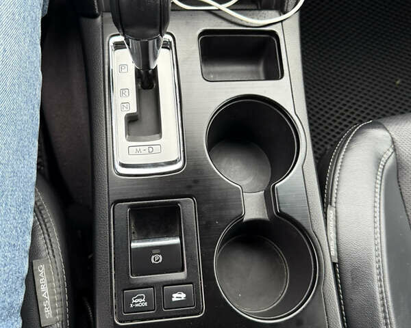 Серый Субару Аутбек, объемом двигателя 2.46 л и пробегом 175 тыс. км за 13000 $, фото 12 на Automoto.ua