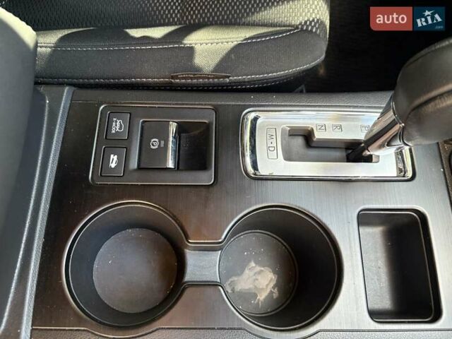 Сірий Субару Аутбек, об'ємом двигуна 2.46 л та пробігом 141 тис. км за 14800 $, фото 14 на Automoto.ua