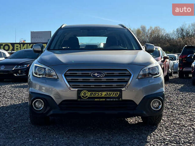 Серый Субару Аутбек, объемом двигателя 2 л и пробегом 190 тыс. км за 15000 $, фото 1 на Automoto.ua