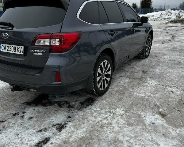 Серый Субару Аутбек, объемом двигателя 2.46 л и пробегом 151 тыс. км за 15000 $, фото 4 на Automoto.ua