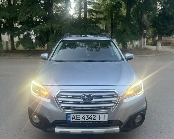 Серый Субару Аутбек, объемом двигателя 2.5 л и пробегом 176 тыс. км за 15000 $, фото 7 на Automoto.ua