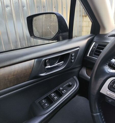 Сірий Субару Аутбек, об'ємом двигуна 2.5 л та пробігом 248 тис. км за 13700 $, фото 5 на Automoto.ua