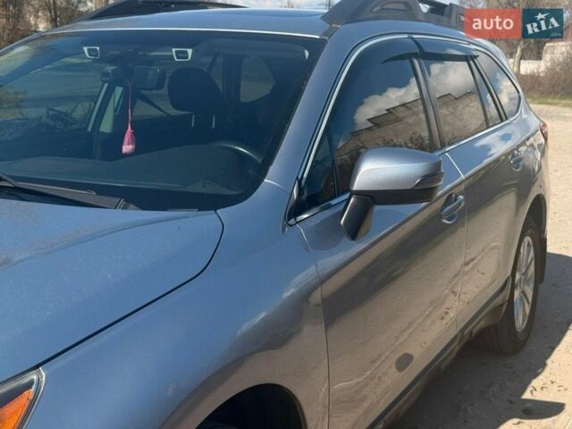 Серый Субару Аутбек, объемом двигателя 2.5 л и пробегом 185 тыс. км за 14300 $, фото 5 на Automoto.ua