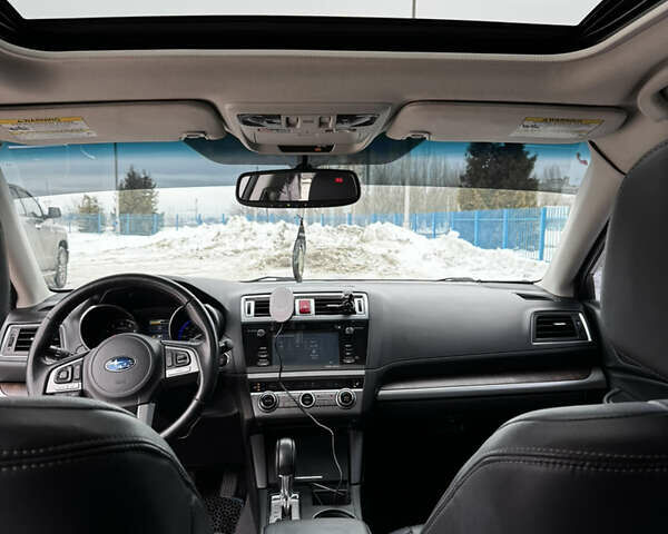 Сірий Субару Аутбек, об'ємом двигуна 2.46 л та пробігом 151 тис. км за 15500 $, фото 12 на Automoto.ua