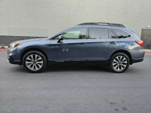 Серый Субару Аутбек, объемом двигателя 2.5 л и пробегом 73 тыс. км за 8000 $, фото 4 на Automoto.ua