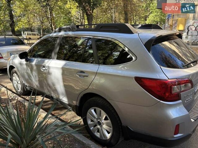 Сірий Субару Аутбек, об'ємом двигуна 2.46 л та пробігом 141 тис. км за 14800 $, фото 9 на Automoto.ua