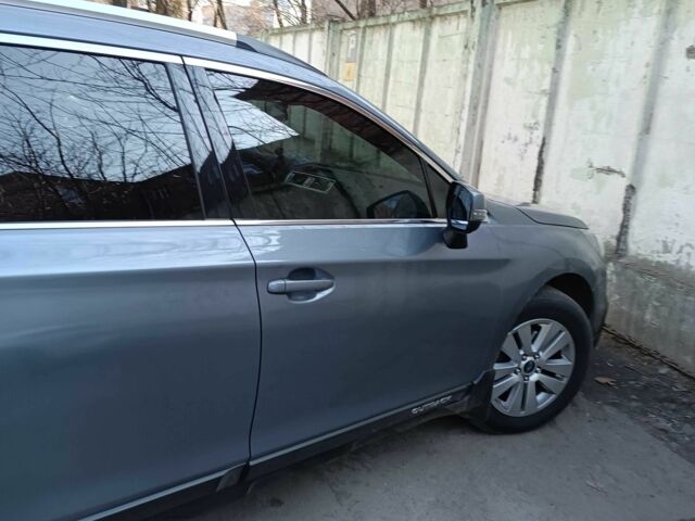 Сірий Субару Аутбек, об'ємом двигуна 2 л та пробігом 152 тис. км за 11500 $, фото 2 на Automoto.ua
