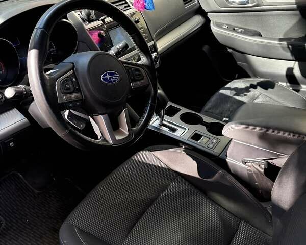 Сірий Субару Аутбек, об'ємом двигуна 2.46 л та пробігом 141 тис. км за 14800 $, фото 22 на Automoto.ua