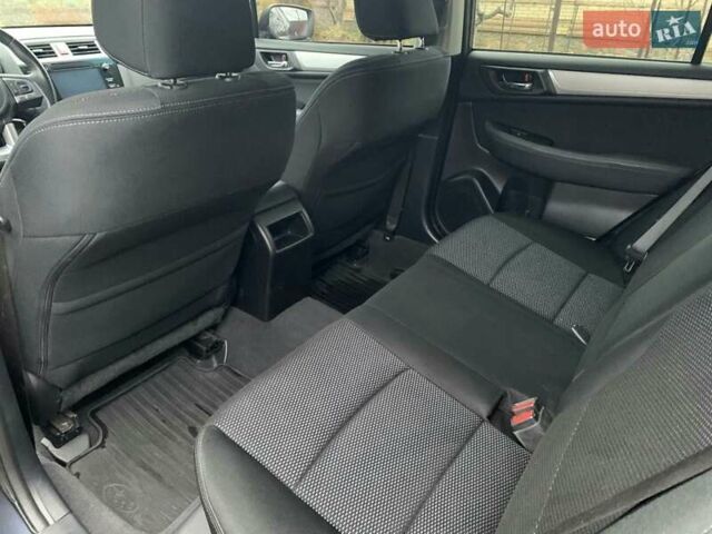 Сірий Субару Аутбек, об'ємом двигуна 2.5 л та пробігом 113 тис. км за 15800 $, фото 17 на Automoto.ua