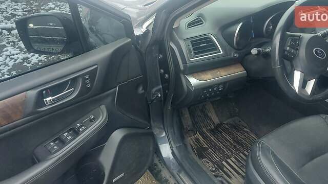 Серый Субару Аутбек, объемом двигателя 2.5 л и пробегом 150 тыс. км за 16999 $, фото 4 на Automoto.ua