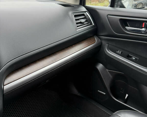 Серый Субару Аутбек, объемом двигателя 2.46 л и пробегом 175 тыс. км за 13000 $, фото 11 на Automoto.ua