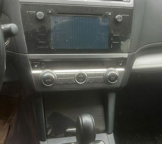 Сірий Субару Аутбек, об'ємом двигуна 2 л та пробігом 219 тис. км за 5000 $, фото 11 на Automoto.ua