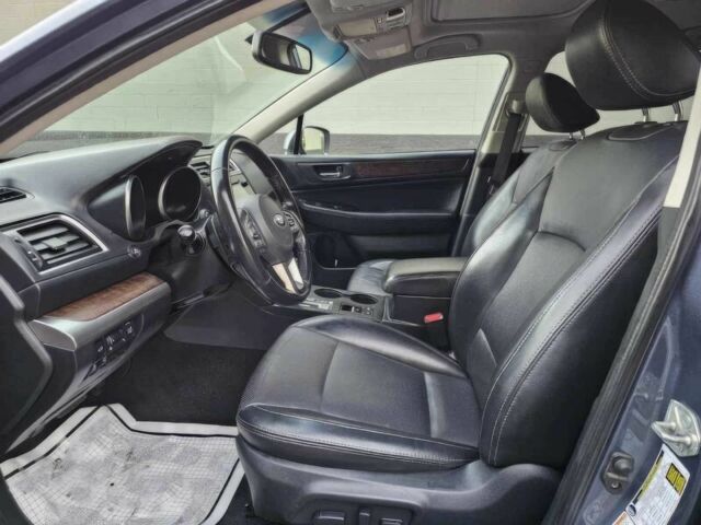 Серый Субару Аутбек, объемом двигателя 2.5 л и пробегом 73 тыс. км за 8000 $, фото 8 на Automoto.ua