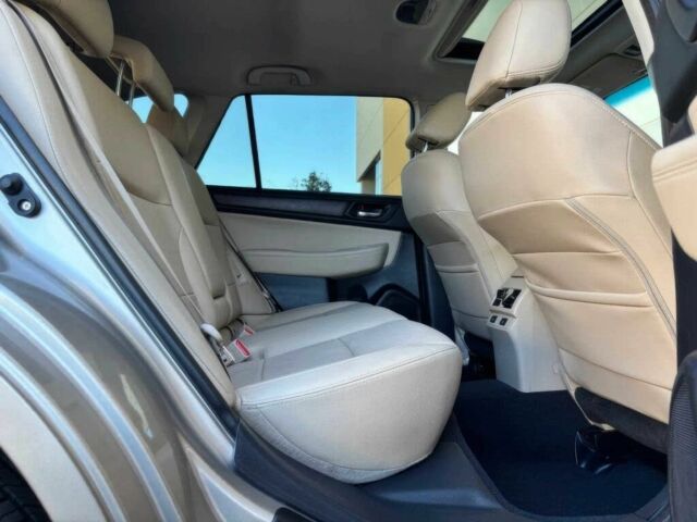 Серый Субару Аутбек, объемом двигателя 3.6 л и пробегом 63 тыс. км за 6500 $, фото 12 на Automoto.ua