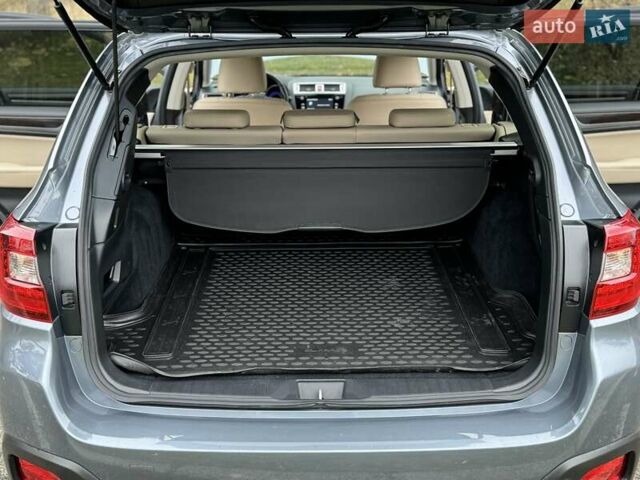 Серый Субару Аутбек, объемом двигателя 2.5 л и пробегом 119 тыс. км за 19800 $, фото 25 на Automoto.ua