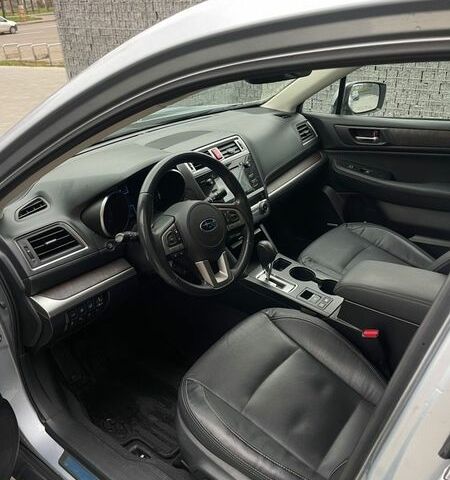 Серый Субару Аутбек, объемом двигателя 2.5 л и пробегом 103 тыс. км за 17000 $, фото 9 на Automoto.ua