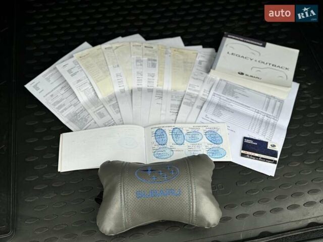 Серый Субару Аутбек, объемом двигателя 2.5 л и пробегом 119 тыс. км за 19800 $, фото 91 на Automoto.ua